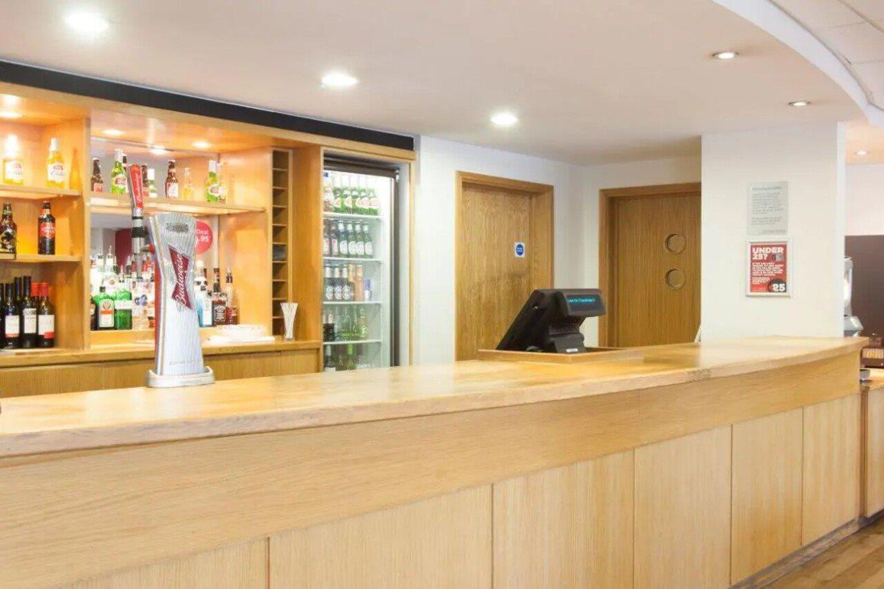 Travelodge Μπόρνμουθ Εξωτερικό φωτογραφία
